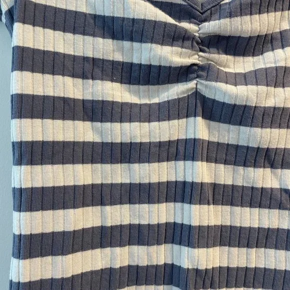 Madewell Ribbed Sweetheart Tee - Picture 3 of 5